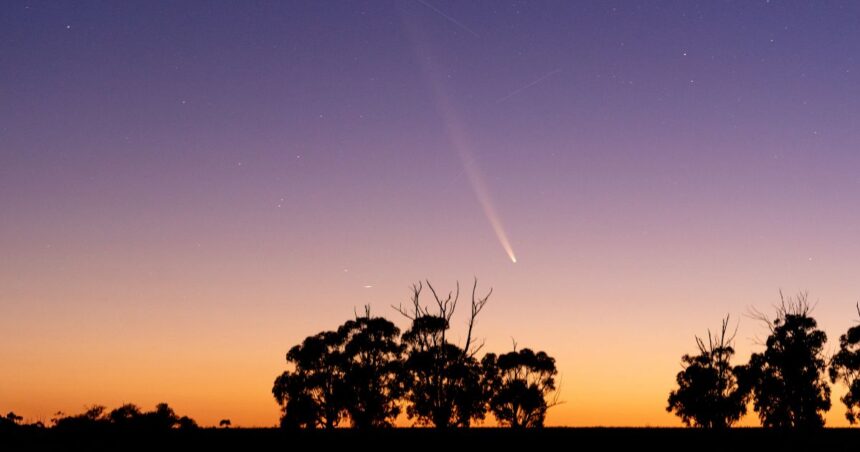 Last Chance to See Comet Tsuchinshan-ATLAS for Limited Time